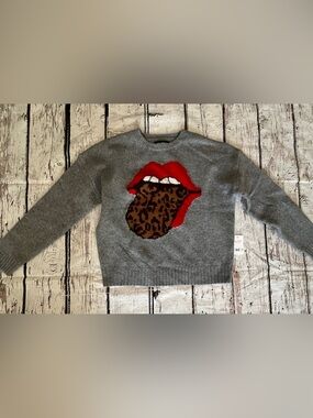 Lucky Brand NWT Women's Grey Sweater with Rolling Stones Graphic